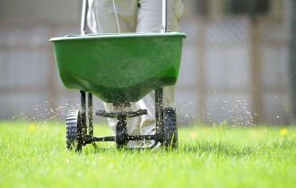 Lawn Fertilizing​